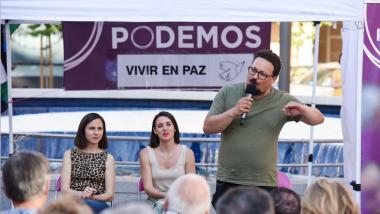 El secretario de organización de Podemos, Jacinto Morano durante un acto de campaña del partido, en la Plaza de la Policía Nacional, a 29 de mayo de 2024, en Leganés, Madrid (España). Este acto se enmarca en la campaña electoral de Podemos para las elecciones al Parlamento Europeo del próximo 9 de junio. Gustavo Valiente / Europa Press.
