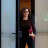 La presidenta de la Comunidad de Madrid, Isabel Díaz Ayuso, sale de un Pleno de la Asamblea. Archivo EP