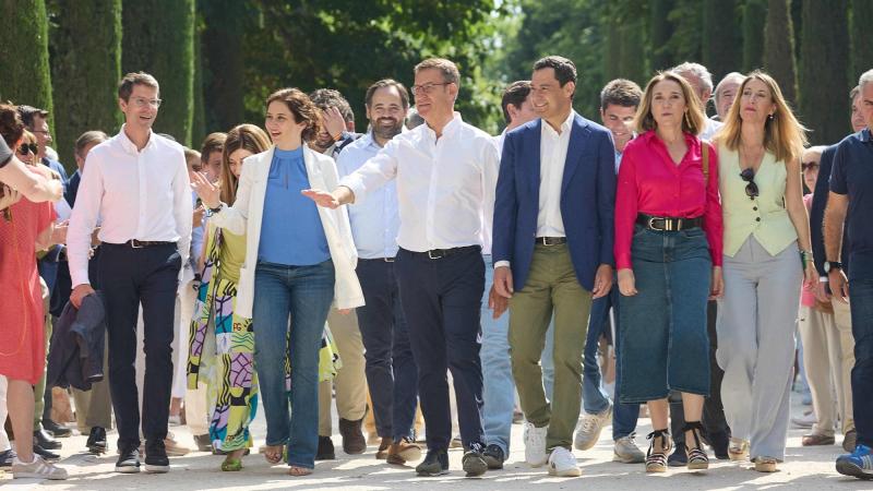 Isabel Díaz Ayuso, Alberto Núñez Feijóo y Juanma Moreno Bonilla. EP