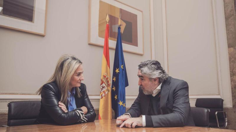 La ministra de Deportes, Milagros Tolón, y el presidente del CSD, José Manuel Rodríguez Uribes, reunidos para abordar los objetivos de 2026. CSD.