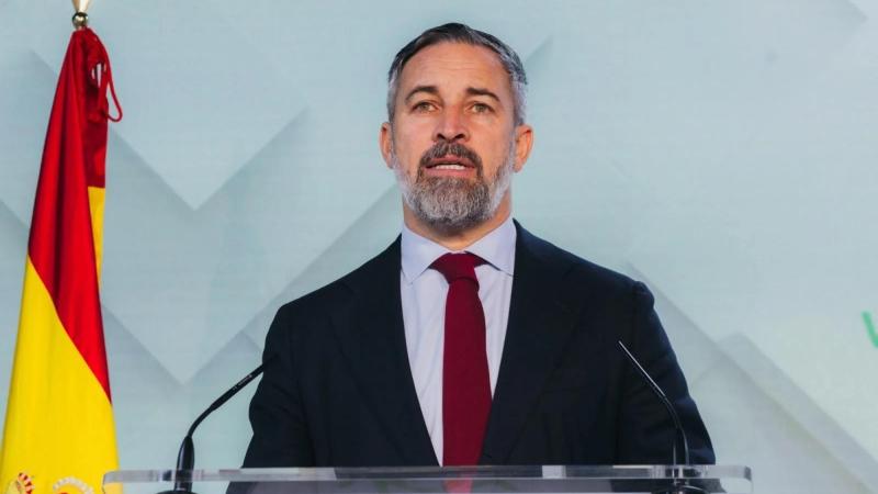 El líder de Vox, Santiago Abascal, durante una declaración institucional desde la sede nacional del partido el 19 de octubre de 2026. EP.