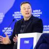 Elon Musk participando en un acto del World Economic Forum