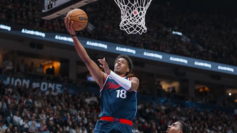 Baba Miller durante su estreno en la NBA| NBA
