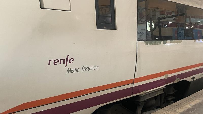 Tren de media distancia de Renfe. EP