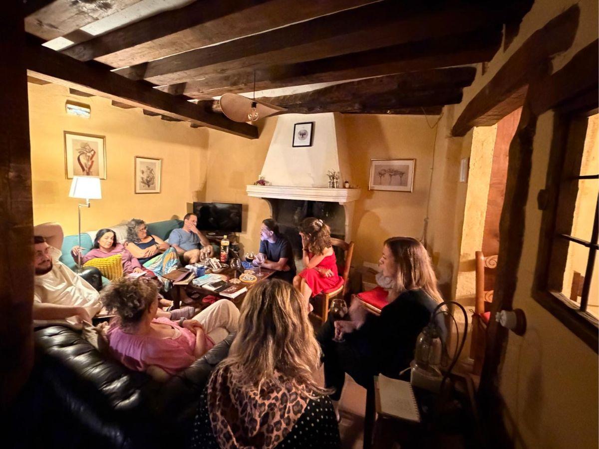 Reunión en La Casa Posible Reunión en La Casa Posible