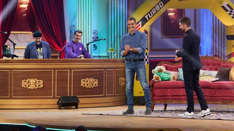 El presidente del Gobierno, Pedro Sánchez, en el programa 'La Revuelta' de TVE REMITIDA / HANDOUT por TVE