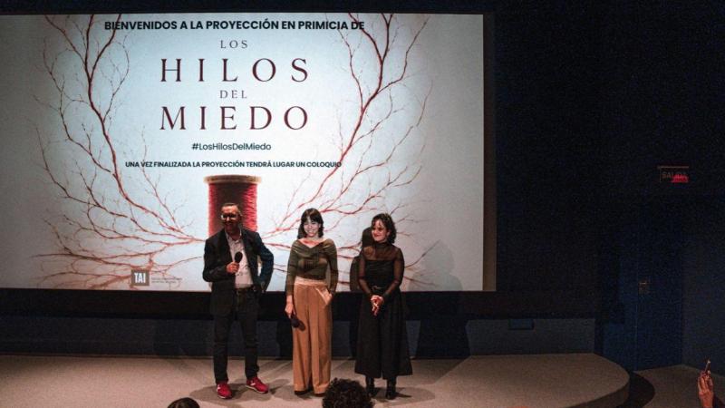 Salvador Gutiérrez Solís en la presentación de Los Hilos del Miedo
