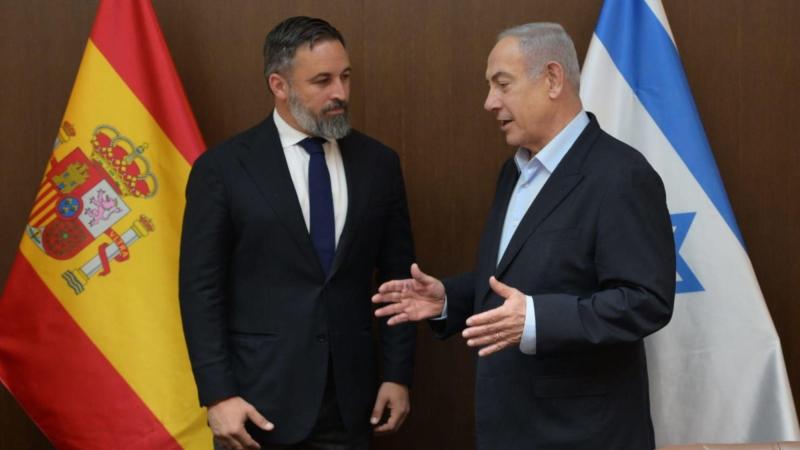 El presidente de Vox, Santiago Abascal, durante una reunión con el primer ministro israelí, Benjamín Netanyahu. EPArchivo. (1)