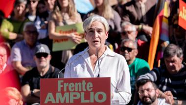 La candidata a la presidencia por el Frente Amplio, Ada Colau, durante un acto público en el marco de la precampaña de las elecciones generales. EP.