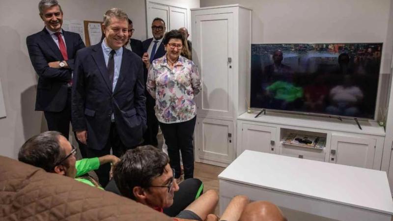 Page visita las viviendas para personas con discapacidad de APANAS en Toledo. JCCM.