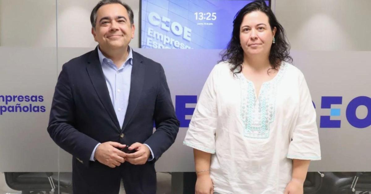 La patronal se alía con la formación tecnológica privada