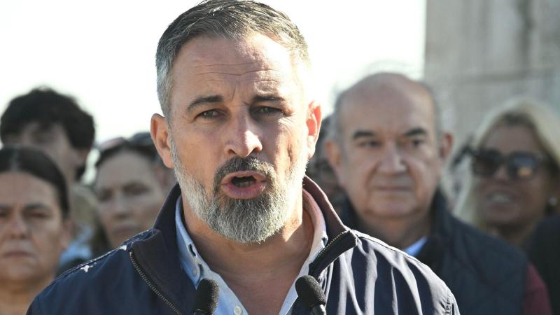 Vox se querella contra Adif. EP