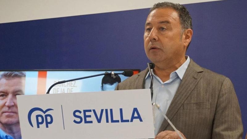 El delegado no tiene quien le escriba Ricardo Sánchez deja el PP de Sevilla y las listas, pero conserva la Delegación. PP de Sevilla.