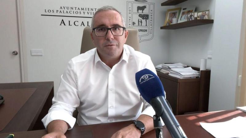 Dos pueblos, dos fondos  el de IU pagó una décima parte de la deuda; el del PP pagará dos tercios, con un préstamo de la Junta.