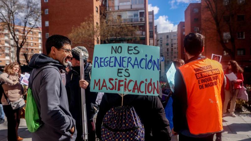 Manifestación en Madrid contra la recalificación de la Ermita del Santo. EP.