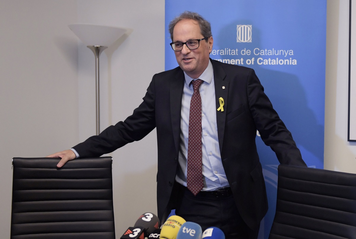 El presidente de la Generalitat de Cataluña, Quim Torra, se prepara para ofrecer una rueda de prensa
