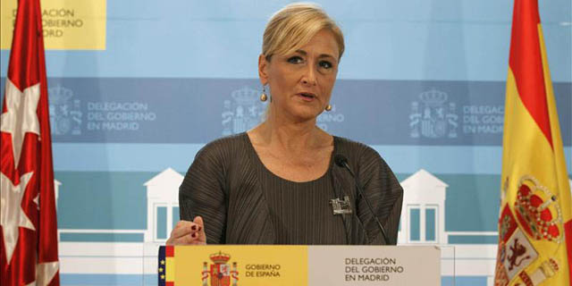 Cifuentes circulaba sin la ITV pasada y por un carril bus vetado a su ciclomotor Cifuentes circulaba sin la ITV pasada y por un carril bus vetado a su ciclomotor