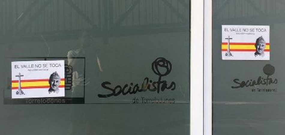 La sede del PSOE de Torrelodones, atacada por franquistas