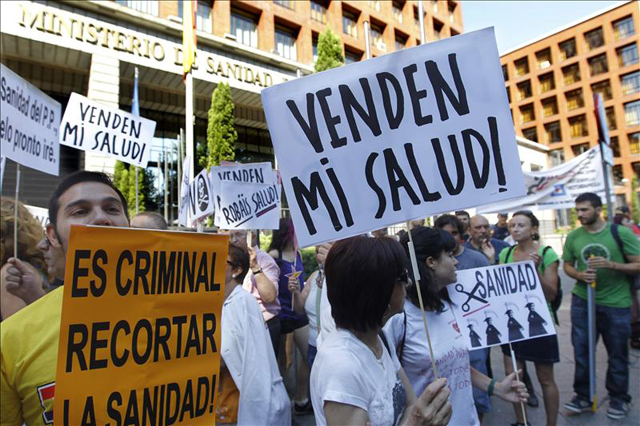 Más varapalos a Lasquetty: el TSJM vuelve a suspender la privatización de los hospitales madrileños