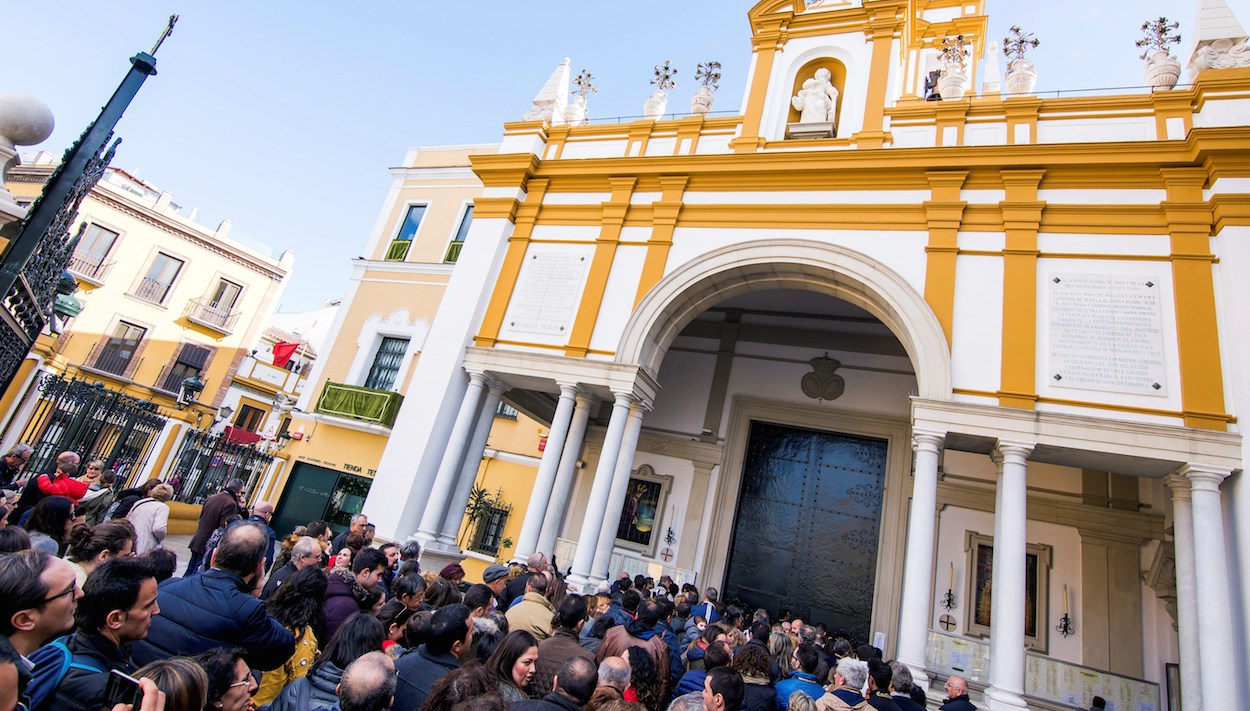 Basílica de la Macarena, donde esta enterrado Queipo de Llano.