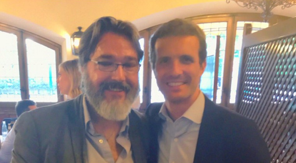 Pablo Casado con el alcalde de Brunete, Borja Gutiérrez.