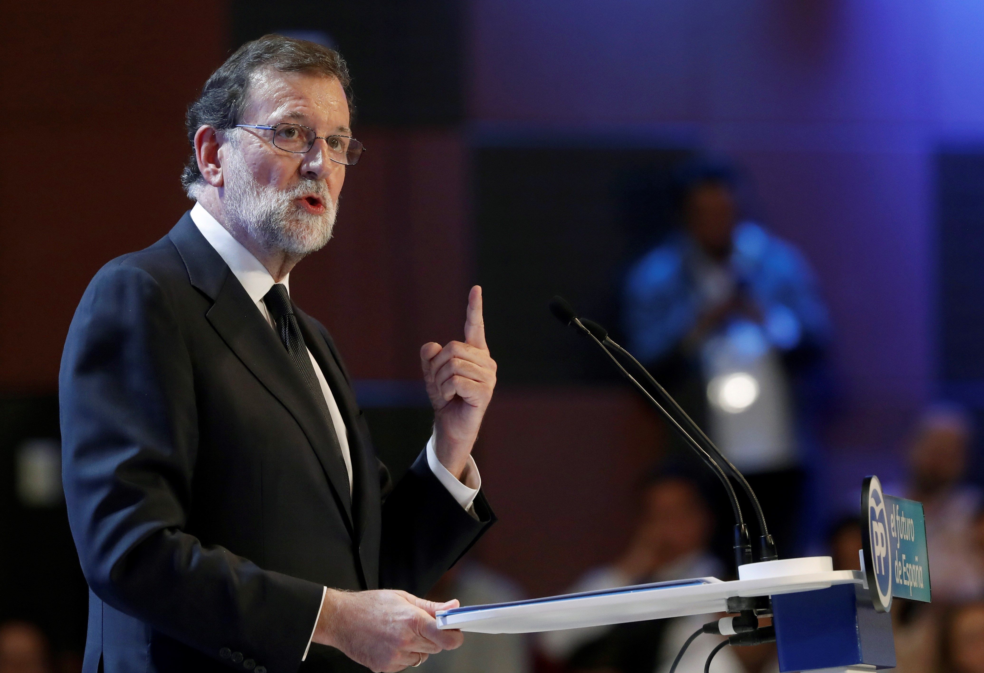 El presidente del PP, Mariano Rajoy, durante su intervención en el Congreso Nacional del PP, en Madrid. EFE