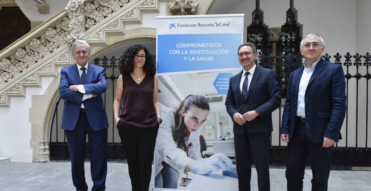 Valentín Fuster, director general de CNIC; Almudena R. Ramiro, investigadora del Centro Nacional de Investigaciones Cardiovasculares; Jaume Giró, director general de la Fundación; y Elías Campo, investigador 