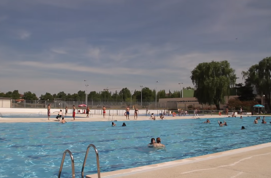 Piscina municipal de Alcorcón (Madrid). 