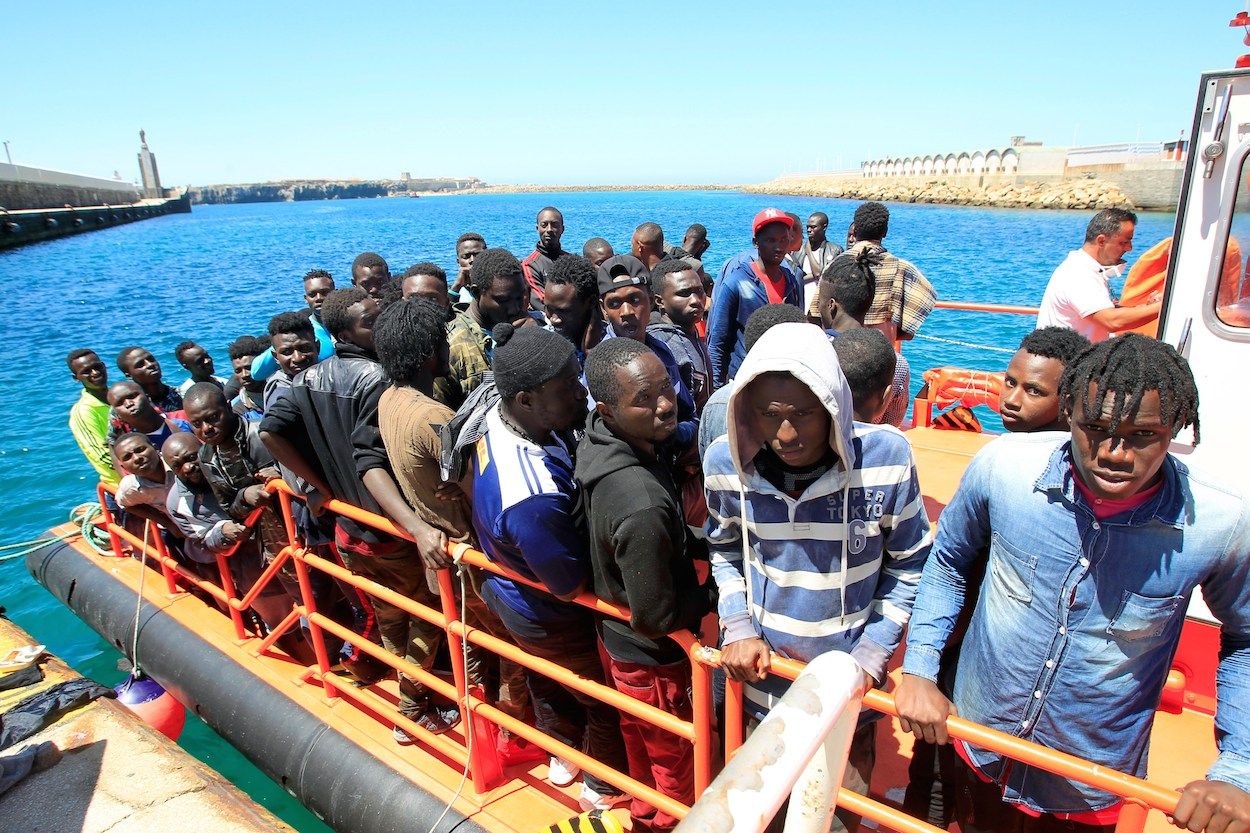 Inmigrantes rescatados por Salvamento Marítimo en aguas andaluzas. EFE