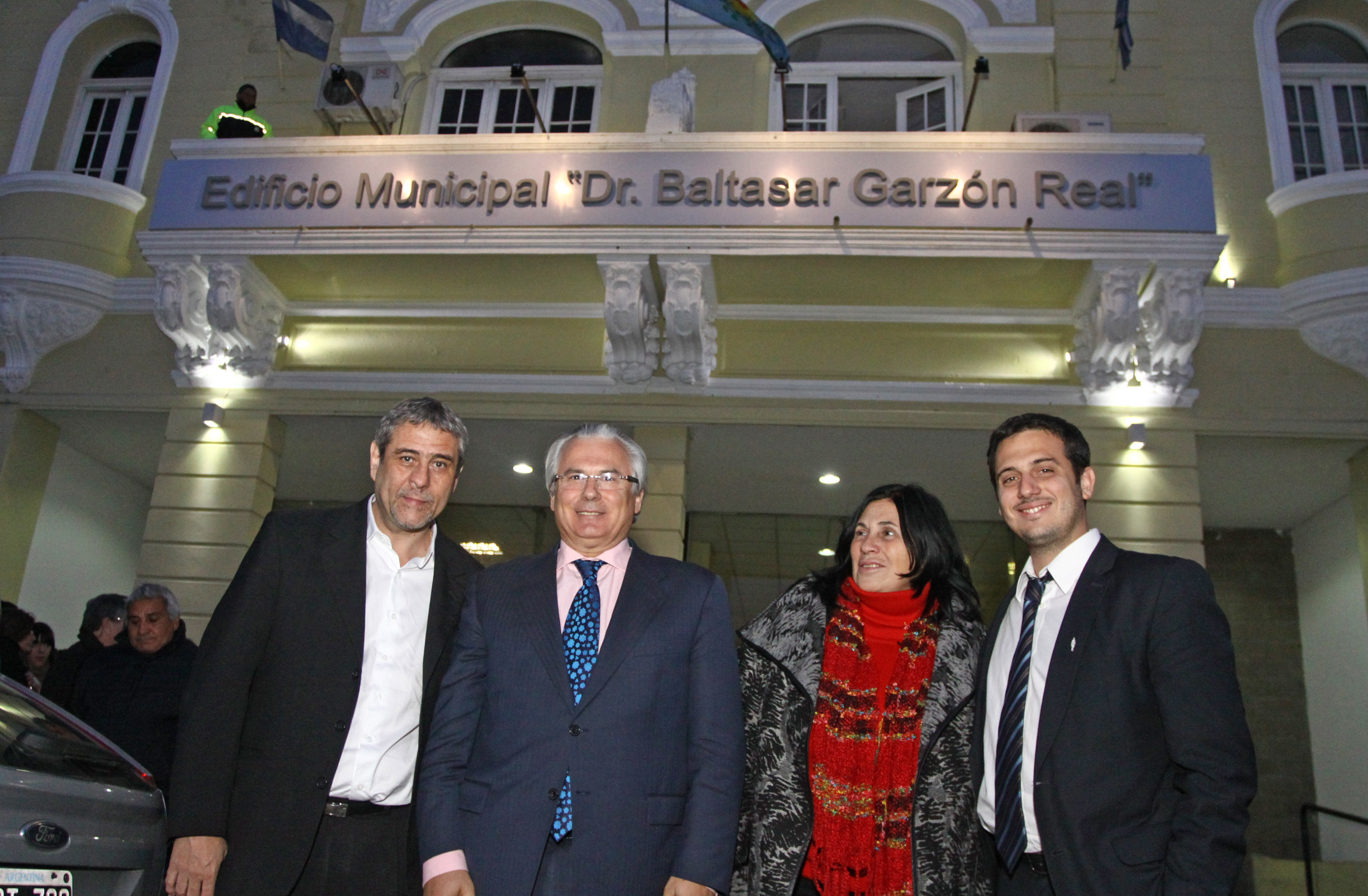 El Palacio de Justicia de Avellaneda lleva desde ayer el nombre de Baltasar Garzón