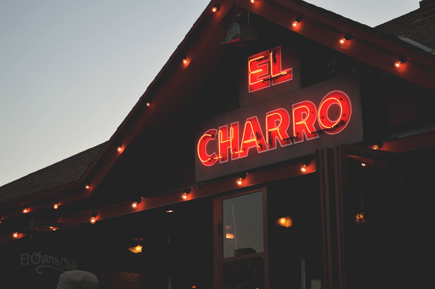 La propietaria del restaurante 'El Charro' recibió una gratificante sorpresa en su correo