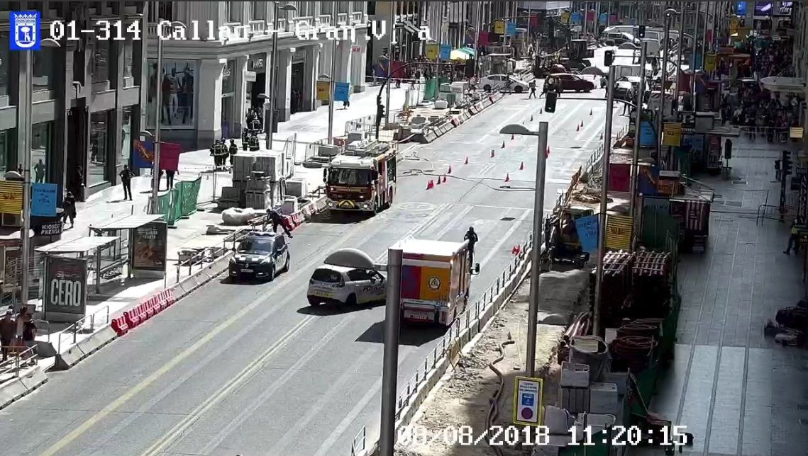 Corte de tráfico en la Gran Vía. Centro de Gestión de la Movilidad de Madrid