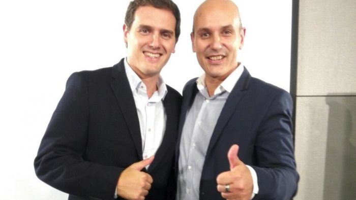 Sadat Maraña junto al presidente de Ciudadanos, Albert Rivera. Ciudadanos