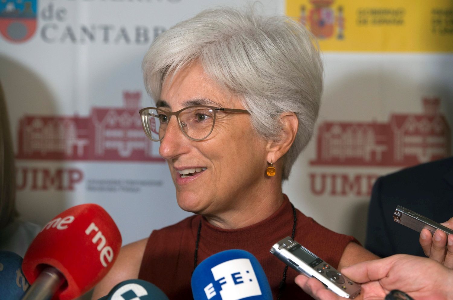 La fiscal general del Estado, María José Segarra Crespo, atiende a los medios - EFE