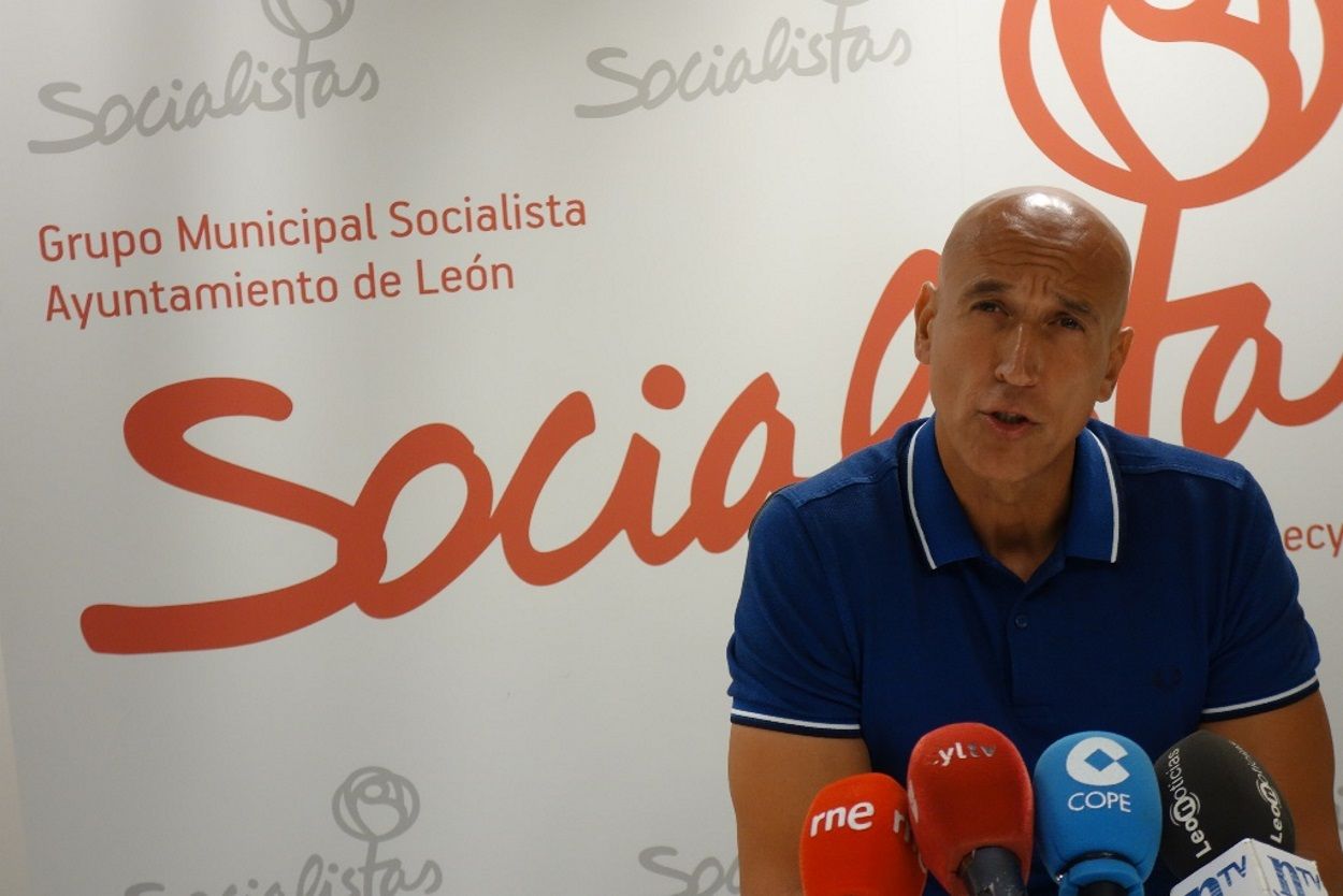 Rueda de prensa de Diez por la Operación Enredadera