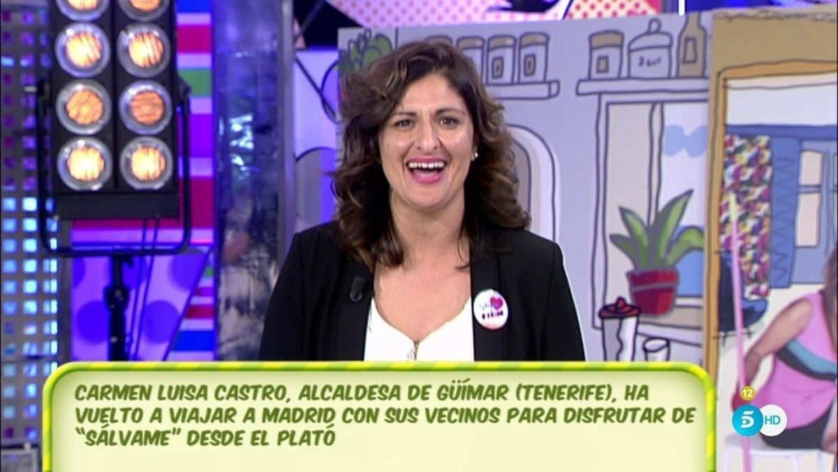 Carmen Luisa Castro, alcaldesa de Güimar, en el plató de Sálvame. TELECINCO