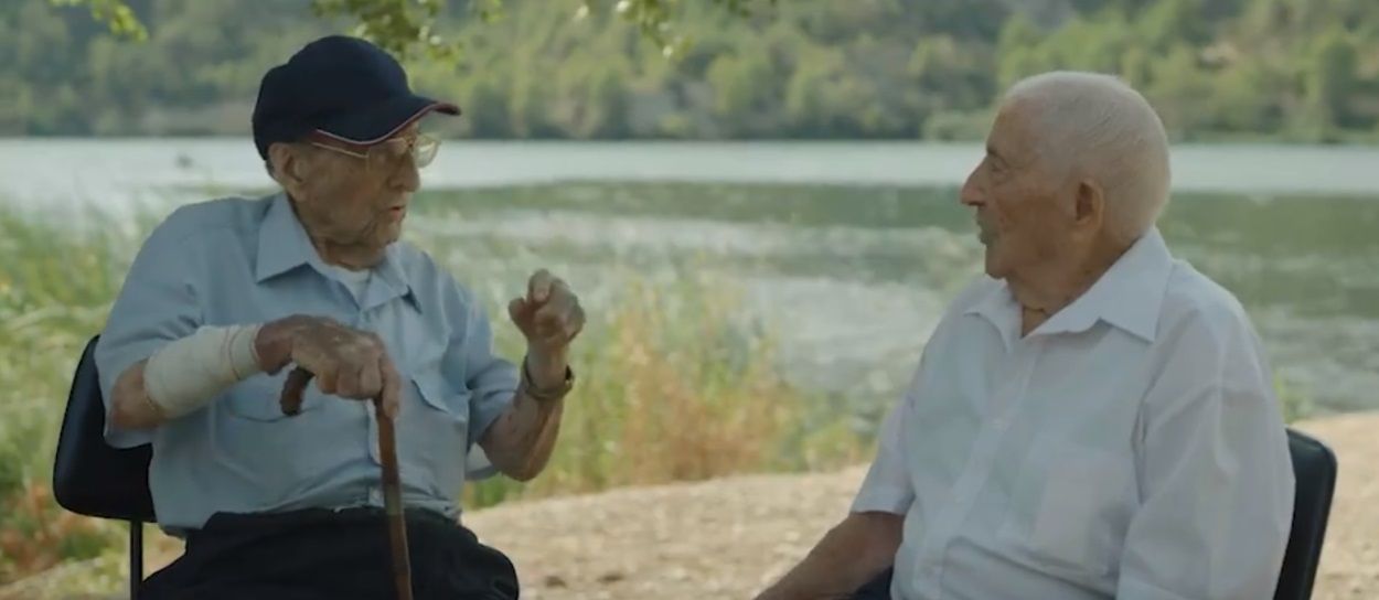 Dos hombres que lucharon en bandos contrarios en la batalla del Ebro