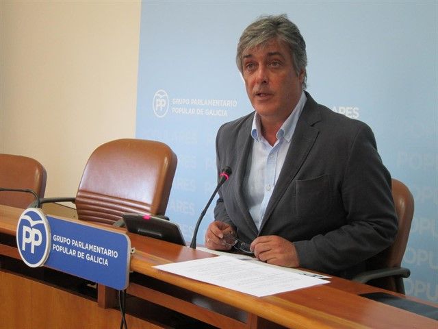 El portavoz parlamentario del PP de Galicia, Pedro Puy