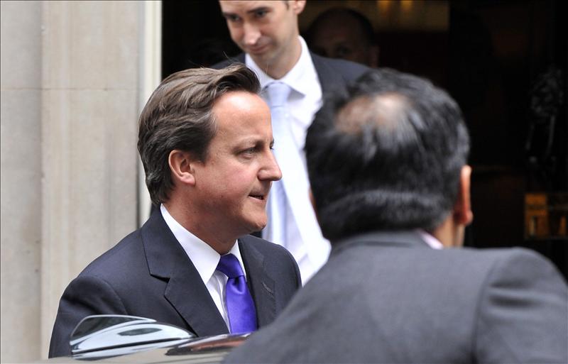 Cameron pide a los escoceses que "se queden" en Reino Unido