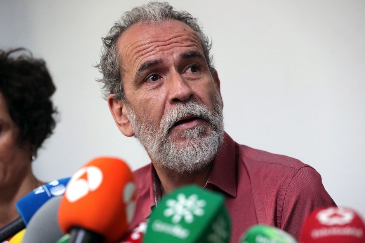 El actor Willy Toledo durante una rueda de prensa.