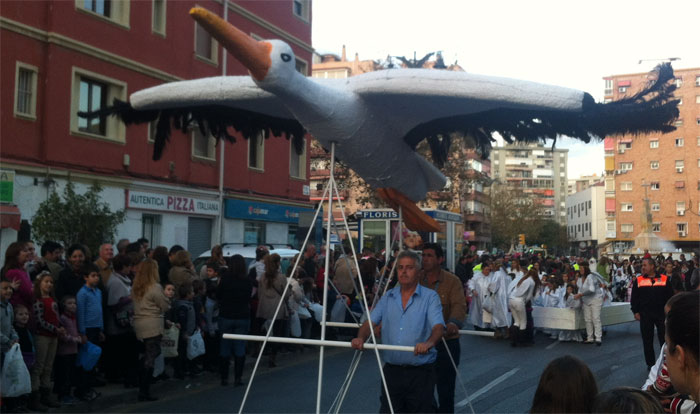 Una gaviota abre una cabalgata de Reyes Magos en Málaga