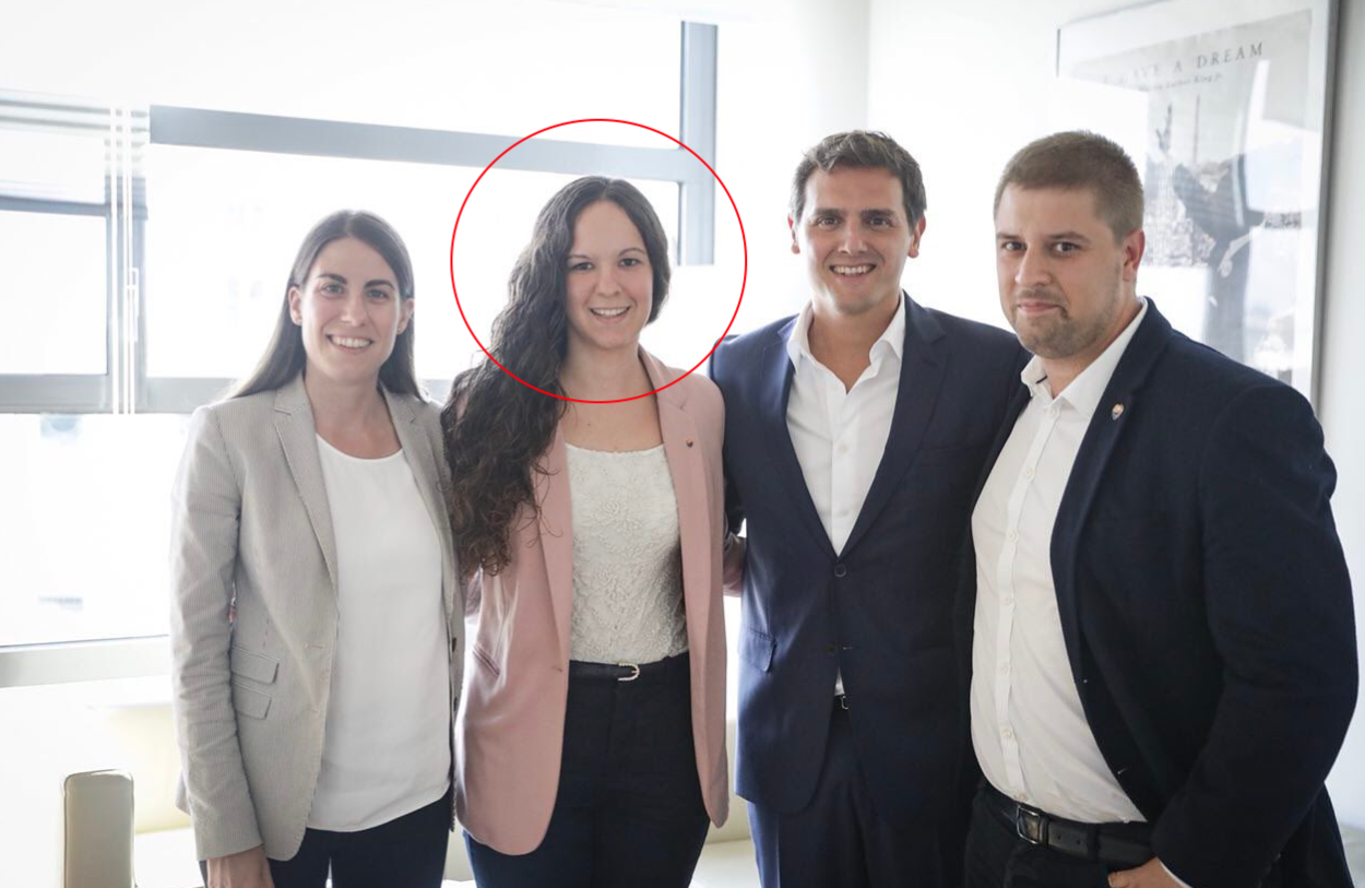 Imagen de Albert Rivera con la actriz de cabecera de Ciudadanos