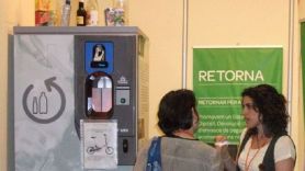 retorna