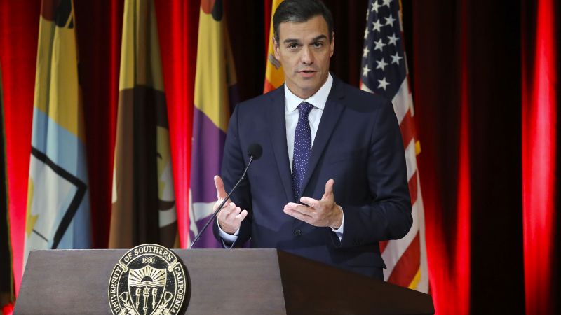 El presidente del Gobierno de España, Pedro Sánchez, interviene en el auditorio de la Universidad del Sur de California, en Los Ángeles, California (EE.UU.). EFE