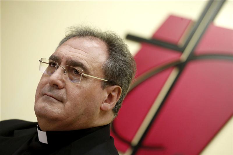 Tildar de "gentuza" a los nacionalistas catalanes es sólo un "error humano" para el nuevo portavoz de los obispos