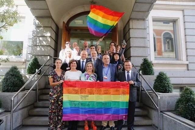 Petición LGTBI Torremolinos