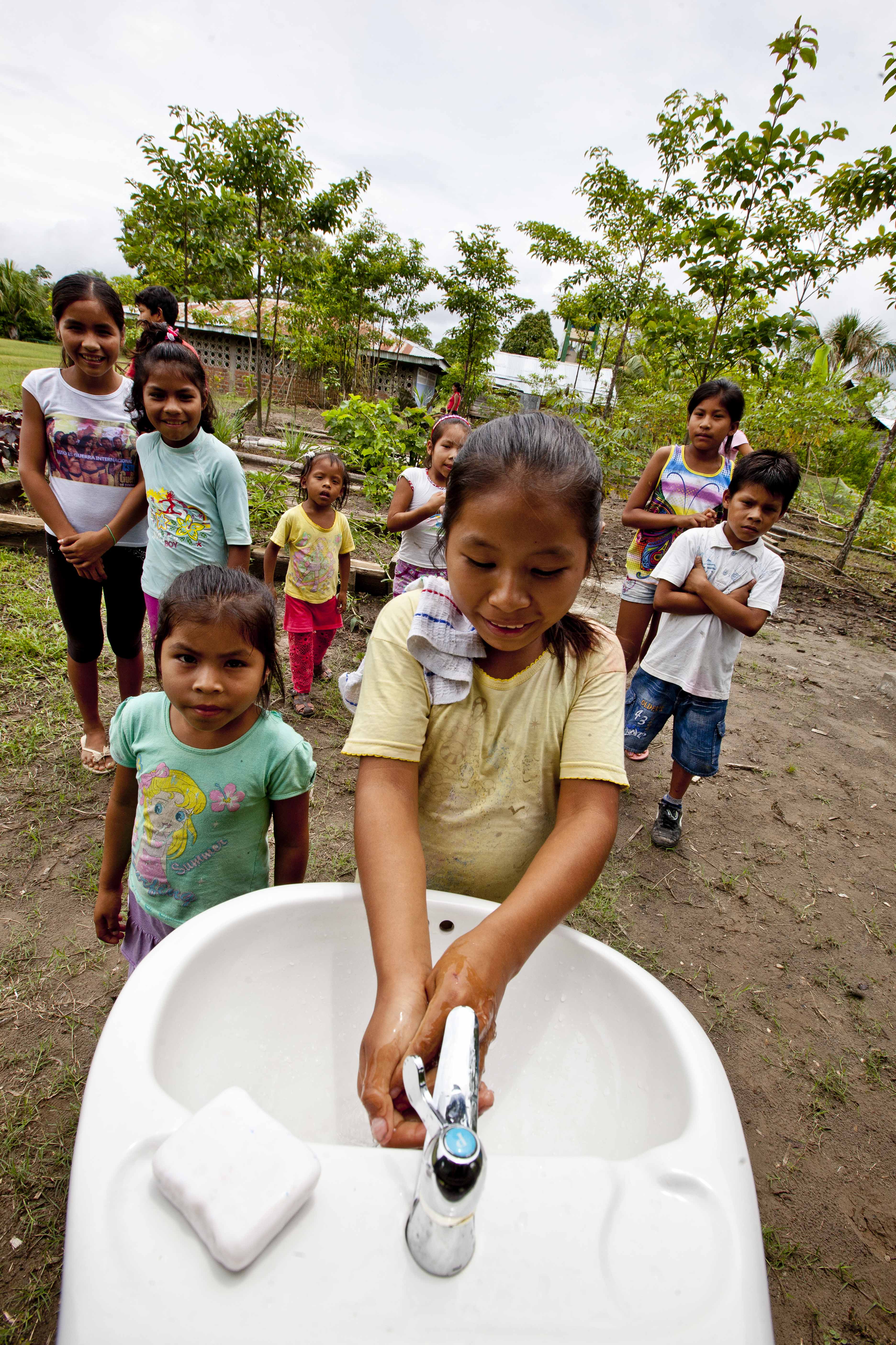 Proyecto 'Agua para la Amazonía' peruana-Fundación Aquae.