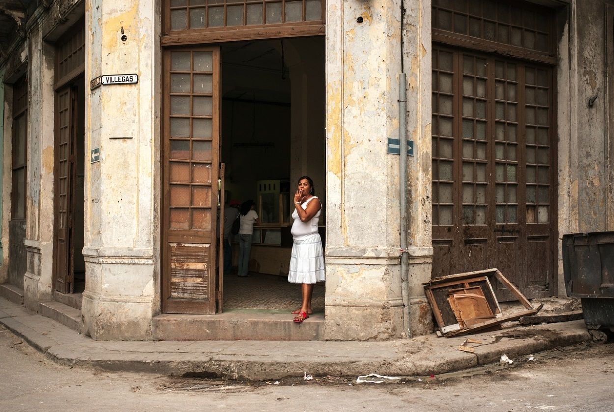 Vista de una calle de Cuba. Pixabay
