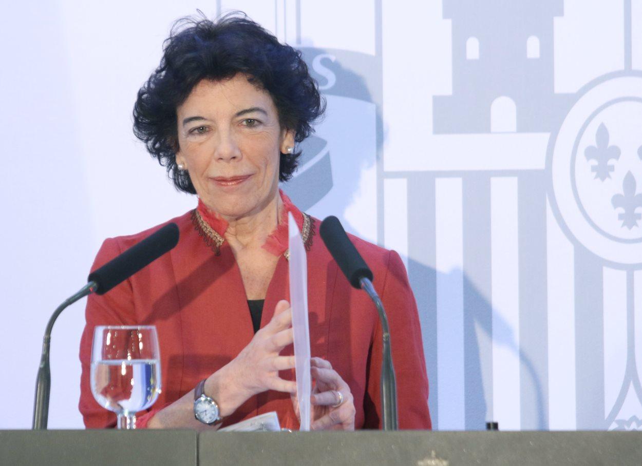 La ministra de Educación y Formación Profesional y portavoz del Gobierno, Isabel Celáa. EP