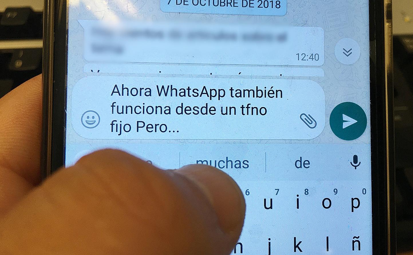 Con esta opción de mensajes de WhatsApp desde teléfonos fijos rompe una de sus reglas fundacionales.